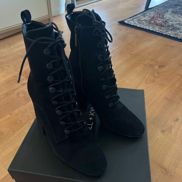 Kendall & Kylie lace up heeled boots - Picture 1 of 6